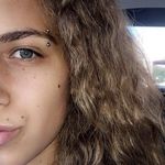 Emily Lemons - @when__life__gives__you__lemons - Instagram