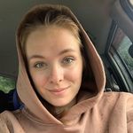 Emily D. Lipscomb - @emilyd.lipscomb - Instagram