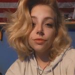 Emily MacArthur - @a.ghra - Instagram