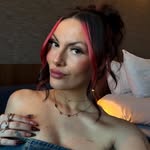 emily - @emilymachinx - Instagram