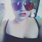 emily marek - @hey.itzzz.m.and.m - Instagram