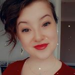 Emily Millard - @hiveofhoneys - Instagram