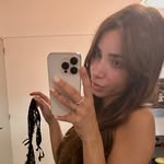 Emily Moreau - @emisunkissx - Instagram