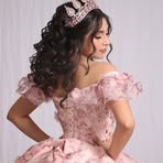 Emily Muniz - Facebook
