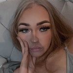 Emily Munro - @x.emilymunro.x - Instagram