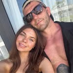 Emily Munro - @emileemunro - Instagram