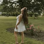 emily ᵔᵕᵔ - @emilyohler - Instagram