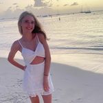 Emily 🤍 - @emily__parisi - Instagram