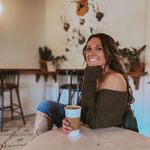 Emily Pecoraro - @emilypecoraro5 - Instagram