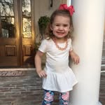 Emily Perrett - @avaparkers_closet - Instagram