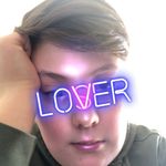 Fede - @emily_pew_fanpage - Instagram