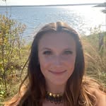 Emily Pilon - @emilypilon8 - Instagram