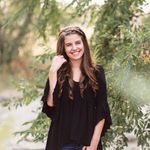 Emily Pointer - @pointersplace - Instagram