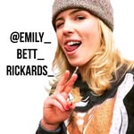 Emily Bett Rickards 💞 - @emily_bett_rickards_ - Instagram
