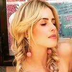 Emily Bett Rickards Italia 🇮🇹 - @emilybett_italia - Instagram