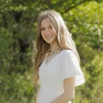 Emily Rieger - @emi_rae_04 - Instagram