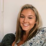 Emily Ring - @emilyscloset.2 - Instagram