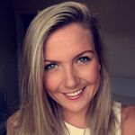 Emily Roach - @e.roach1990 - Instagram