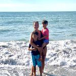 Emily Robichaud - @dannynickysmom - Instagram