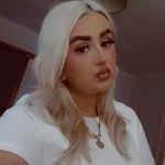 Emily Sands - @emilysands_ - Instagram
