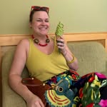 Emily Schreck Davis - @emilydteachme - Instagram