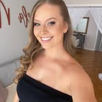 Emily Schulz - @emilysschulz - Instagram