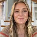 Emily Schuttish - @emilyschuttish - Instagram