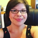 Emily Scribner - @livingwhollywithessentialoils - Instagram
