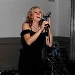 Emily Snooks (Music) - @emilysnooksmusic - Instagram