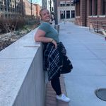 Emily Squires - @em.squirrel32 - Instagram