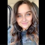 Emily Squires - @emily.squires.921 - Instagram
