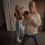 Emily - @emilys_tagesschauuu - Instagram