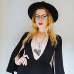Queen Troll - @emilystatecostume - Instagram