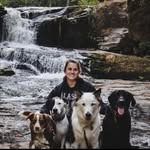 Emily Steinbach - @shehikeswithdogs - Instagram