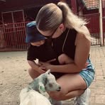 Emily De Sutter - Facebook