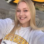 Emily - @emilytewell - Instagram