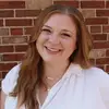 Emily Voss - @thatmarketingprofessor - TikTok