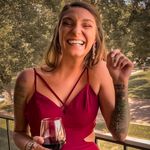 Emily Wesley - @emwes14 - Instagram