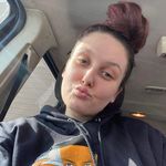 Emily Morris - @emilywireman22 - Instagram