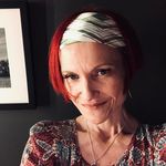 Emma Aitken - @emma_f1 - Instagram