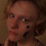Emma / Asher - @stqrgazer - Instagram