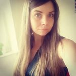 Emma BeeBee - @emmabeebeebeebee - Instagram