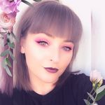 Emma Bingham - @bing___does___a___wing - Instagram