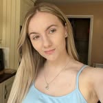 Emma Bowman - @xem.bowman - Instagram