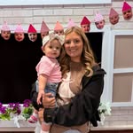 Emma Burge - @emma_sturdivant - Instagram