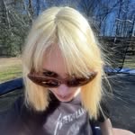 Emma Burt - @softasthesun - Instagram