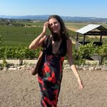 em - @emmacaplann - Instagram