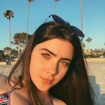 Emma🪐 - @emma.carbonell - Instagram