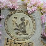 Emma Collazo - @casa_de_belleza_etzis - Instagram