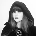 Emma Collis - @write_or_dice - Instagram
